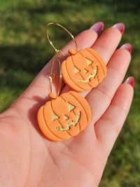 Jack O lantern earrings, Halloween pumpkin earrings, Halloween hoop earrings, jack o lantern hoops, pumpkin hoops by ChelseaAriannaCo on Etsy