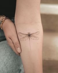 +20 Best Tattoo Models Follow me - Ankara Kadın Dövmeci - Yusufçuk Dövme - Dragonfly tattoo