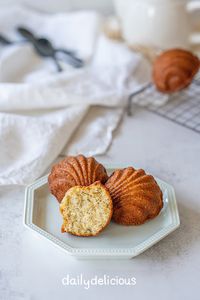 dailydelicious: Earl Grey tea Madeleine