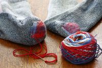 Slideshow - Sock Darning Tutorial