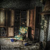 Abandoned Places series: Bibliophobia © Felix PERGANDE (PhotoArtist, Berlin, Germany). Library of an abandoned chateau in Belgium.