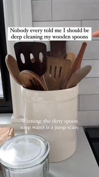 Some methods to deep clean your wooden spoon and make them safer to use.