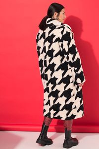 Houndstooth Faux Fur Coat, off-white | Ulla Popken