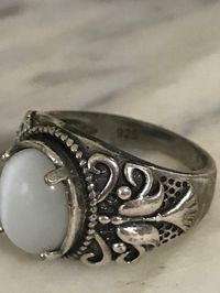 Beautiful Sterling Silver Ring, Vintage Filigree Ring, 925 Silver Chunky ring, Size 9 1/4, Estate Jewelry, Ring for Her What a lovely ring! This ring has white stone that changes shade shade gray depending on the light. I love the designs that it has on the sides. This ring has very good weight and any woman would fall in love with this ring. Perfect to give on any occasion! In great condition! Stone size 17 mm X 14 mm If you purchase more than one item in our shop, we are happy to combine them