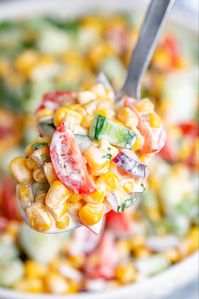 Creamy Corn Salad - #corn #salad #eatwel1101 #recipe - This crowd-pleasing fresh corn salad has amazing fresh flavor! Perfect for Potlucks and BBQs. - #recipe by #eatwell101