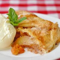 Easy Bakeapple Peach Strudel - Rock Recipes