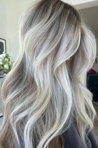 From the gorgeous platinum balayage on a dark base you see here to pretty silver blonde shades and icy toasted marshmallow hues, there’s a ton of blonde hair inspo on our blog. Tap to see all 27 cool toned blonde hair color ideas now or save this pin for later! Image credit: Instagram @olivia.dunn.hair