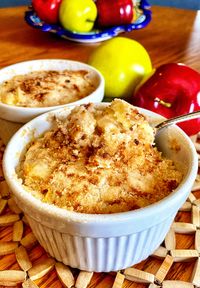 Air Fryer Apple Crumble