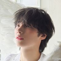 txt huening kai icon