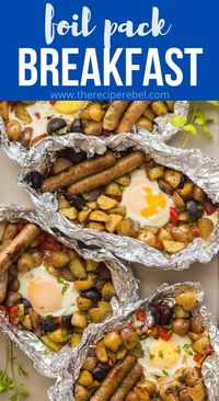 Breakfast Foil Packs are an easy camping meal, loaded with breakfast potatoes, sausage and eggs. Great on the grill, over the fire, or in the oven! #breakfast #grilling #camping | camping recipes | camping meals | foil packets | camping breakfast