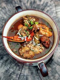 Super Bowl Sunday Seafood Gumbo #recipe #superbowl