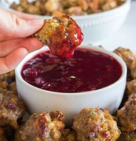 Sausage Stuffing Bites with Cranberry Dipping Sauce #thanksgiving #appetizer #thanksgivingappetizer #stuffing #sausage #sausagebites #sausageballs #birdballs #holidays #holidayfood #familyfreshmeals