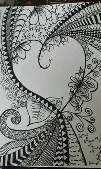 Zentangle design inspired by unknown artist & modified by Joell @ The Speckled Hen. 16 May 2014.