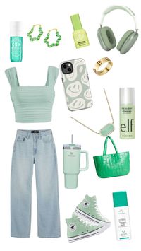 Green outfit 💚💚💚