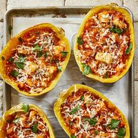 Chicken Parmesan-Stuffed Spaghetti Squash