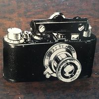 Camera brooch by Mama's Little Babies | Pinup Girl Accessories | Camera Brooch