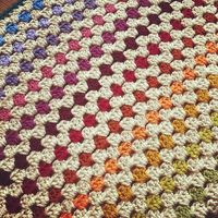 Get these Granny Rows free crochet patterns – color tips