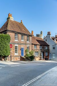 A pretty brick house in Arundel, West Sussex, England. Click through for more pictures on the A Lady in London blog.   #arundel #westsussex #england #house