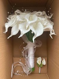 Chic Calla Lily White Bridal Bouquet With Boutonniere, Calla Lily Bouquet, White Bridal Bouquet With Boutonniere, Elegant Bridal Bouquet - Etsy UK