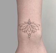 110 Water Lily Tattoo Designs That Will Bring You Peace