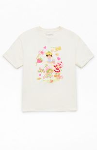 The Kids Strawberry Shortcake T-Shirt brings a burst of fruity fun with its charming Strawberry Shortcake graphic. Designed for comfort with a soft fabric and classic fit, this tee is perfect for young fans of the beloved character.Crew necklineShort sleevesStandard fitFront graphicMachine washable PacSun Kids Strawberry Short Cake T-Shirt - White size Kids Large