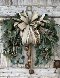 Gorgeous Christmas decor I hope to imitate!