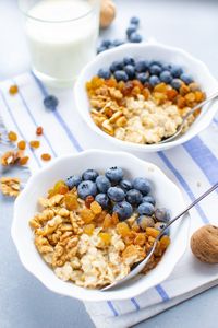 How to Make the Healthiest Mediterranean Diet Oatmeal - Medmunch