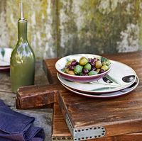 etúHOME Rectangle French Cutting Board from Reclaimed Hardwood #etúHOME #cuttingboards #galvi