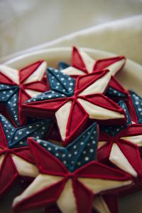 These are the prettiest patriotic cookies I ever did see: