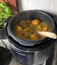 Surinaamse Masala met Roti uit de Crock-Pot Express