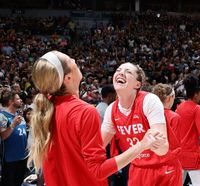 Lexie Hull x Katie Lou Samuelson