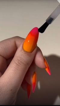 Sunset Gradient Nails - Perfect Summer Vibes