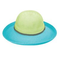 Elegant and stylish, this two-toned ladies sun hat also provides excellent UV protection. Wear this breathable sun hat during your next beach or pool day!