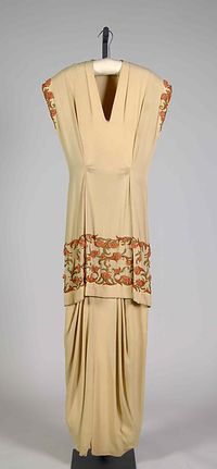 Dinner dress Mme. Eta Hentz 1944