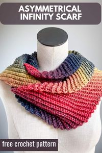 Free Crochet Infinity Scarf Pattern | Fiesta Scarf