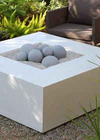 Add an architectural element to your indoor or outdoor fire feature with a set of Natural Ceramic Fire Balls. Each set consists of various sizes of full balls and half balls in a natural color. They are made from the same high-heat resistant ceramic-bonded refractory material used for making gas logs. Under fire and ov