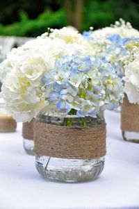 Who’d have thought wrapping an old jar with twine would yield something so refined and easy-elegant! Add Mini Penny™ Royal Majestics® hydrangeas and line down the center of the dinner table.