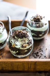 Grasshopper pie parfait