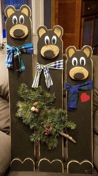 3 Country Bears cabin decor is made from wooden pallets. Each bears has its own whimsical personality. Durable: can be used indoors or outdoors. Approximate Dimensions: 36 Tall x 20 Wide x 6 Thick Join me on Facebook @ All Season Long Crafts to see post about upcoming items, share your thoughts,