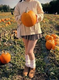 fall aesthetic, cozy outfit, autumn, pumpkin patch fit || #falloutfits #fallnails #fallwallpaper #fall #trendy #fallaesthetic #september #autumn #falloutfitsforwomen #latesummeroutfits #tiktok #pinterest #applepickingoutfit #fashion #itgirl #outfitideas #outfits #explore