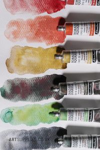 Our new range of 5 x 5ml tube sets offer an economical way to try each of the thematic groups without committing to a full size tube. Choose from oceanic hues in the Deep Sea set, rich countryside greens in the Shire Set, yellows suggestive of yellow sands in the Desert set and more! There’s also the Haze set, a LIMITED EDITION including colours not part of the main super granulating range! #watercolourpaint #schminckehoradam #professionalgrade