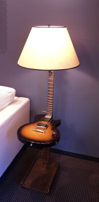 Les Paul lamp / end table... http://cgi.ebay.com/ws/eBayISAPI.dll?ViewItem=160787218649=STRK:MESE:IT#ht_1426wt_1023