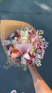 spring flowers, aesthetic, pink flowers, wild flowers, bouquet flowers