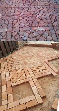 20 Ways Decorating Patio and Garden Floor with Patterns - HomeDesignInspired