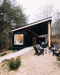 The Lilypad | A Cozy Container Vacation Home