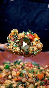 Mishka Murphy on Instagram: "Hot-Honey Harissa Meal Prep Salad

I drop one of these super simple, healthy, prep-able salad recipes every single week and this week is an absolutely delicious hot-honey harissa chickpea salad.

Full written recipe with metric measurements, macros, fiber, and low-calorie/high protein versions are available at the link in my bio.

2 16oz can chickpeas, drained & rinsed
1 bunch tuscan kale, deveined and rough chopped
1 pint cherry tomatoes, diced
1 medium orange bell pepper, diced
1 large cucumber, diced
6 oz feta cheese, diced (optional)
1/2 bunch parsley, minced (optional)
1-2 tbsp sesame seeds (optional)
Hot-Honey Harissa Dressing, to taste

Music @lakejkiwihouse
Cutting Board @boardsbyshore 
Kitchen knife @burntchef_knives 
Utensils @earlywood_designs 
Haris