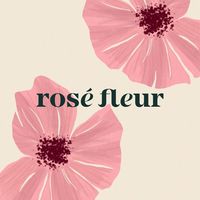 I'm loving this french girl-feminine aesthetic and I absolutely adore this custom logotype.