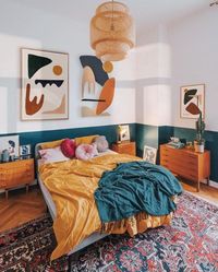 Apr 2, 2020 - With its perfectly balanced combination of calming green and soothing blue undertones, teal just might be the IT color to use in bedrooms. Have we piqued your interest yet? Read on to discover how to pull off a bohemian teal bedroom with confidence.