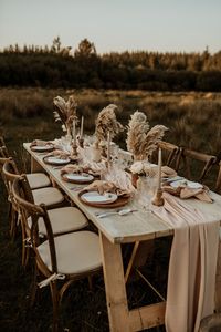 Pale Pink Pampas Grass Wedding Table Decorations Finn and the Fox Photography #weddingtable #weddingdecor #wedding