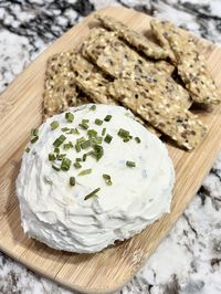 Onion and Chive Cream Cheese (vegan, dairy free option) - Pinch of Gluten Free